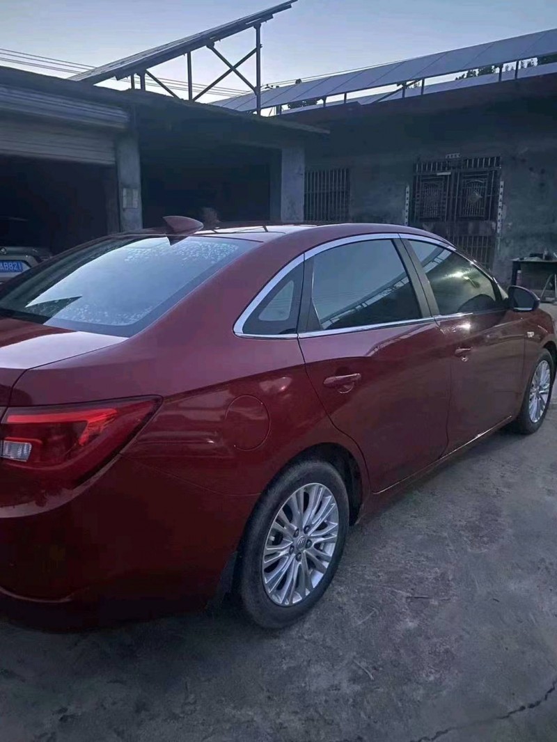 枣庄16年别克英朗GT4