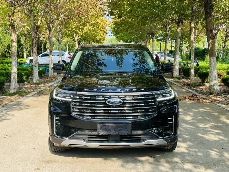 聊城23年福特探险者1