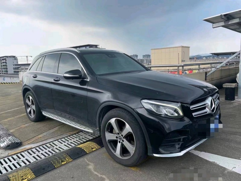 汕头17年奔驰GLC3