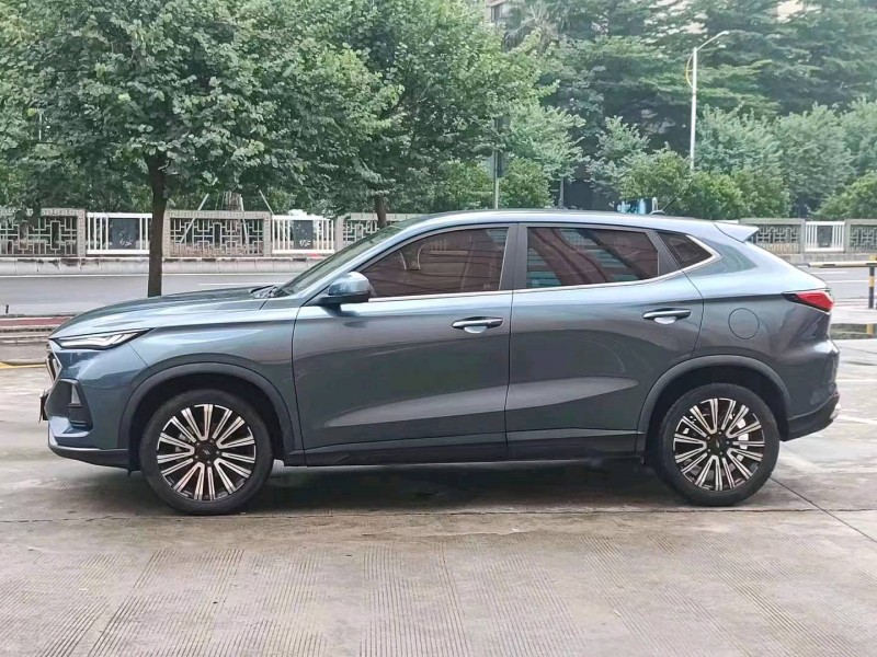 深圳22年长安汽车欧尚3