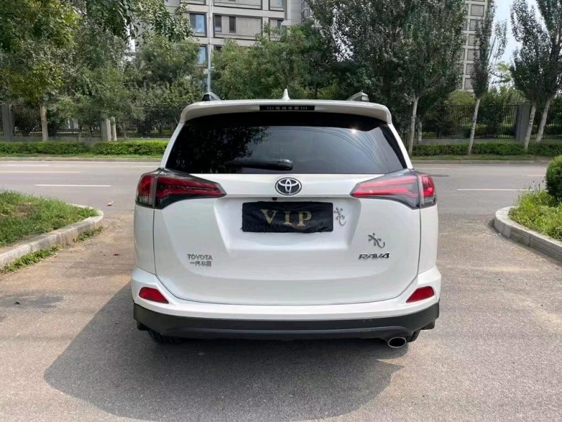 沈阳19年丰田RAV4荣放6