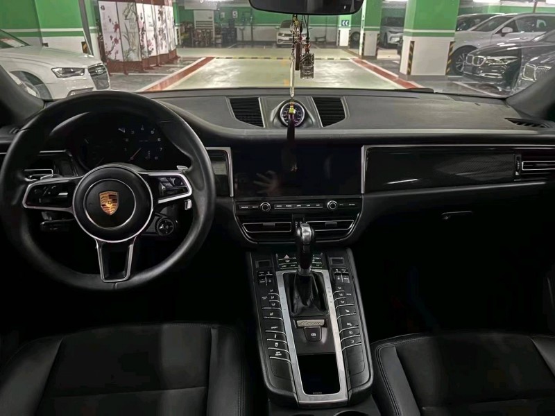 嘉兴19年保时捷Macan9