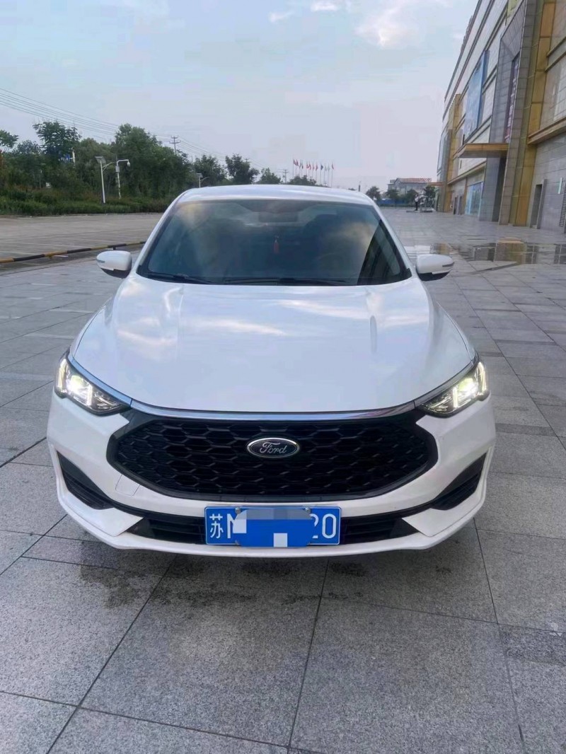 枣庄21年福特福睿斯1