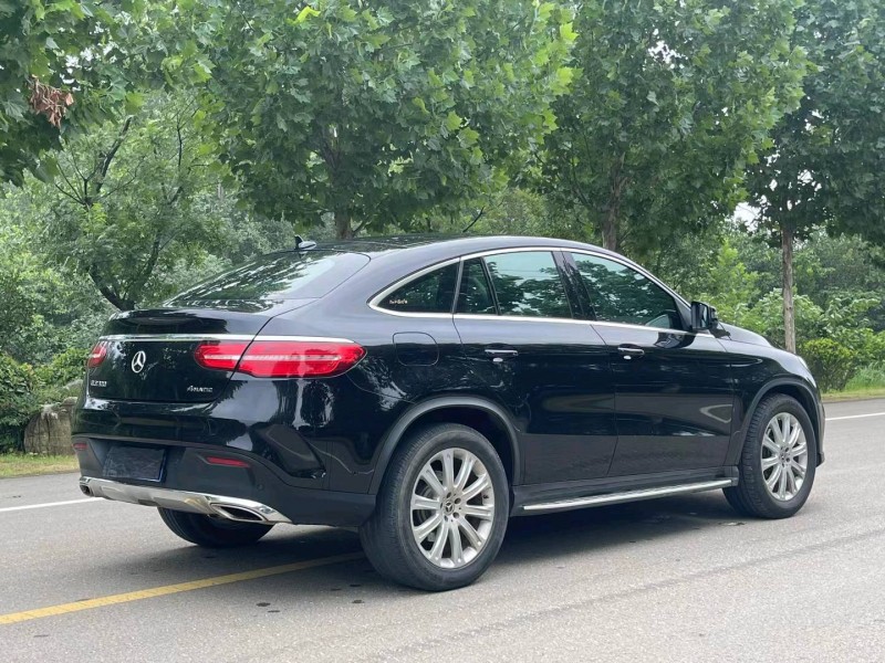 徐州19年奔驰GLE7