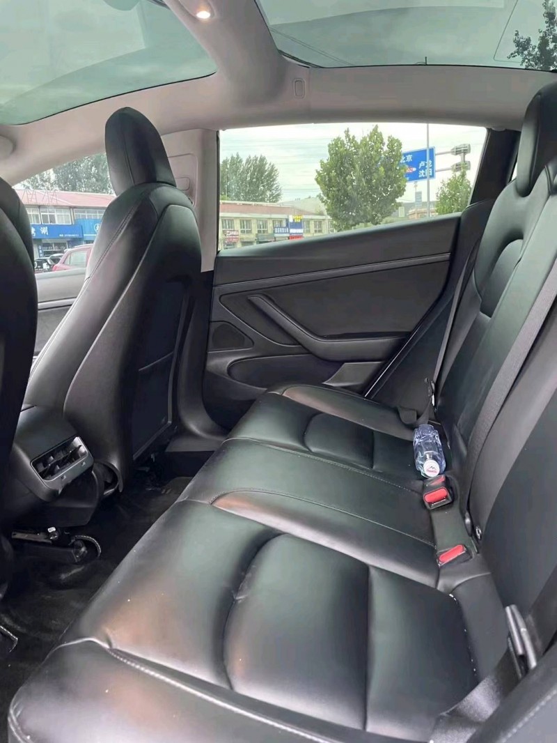 唐山20年特斯拉MODEL 35