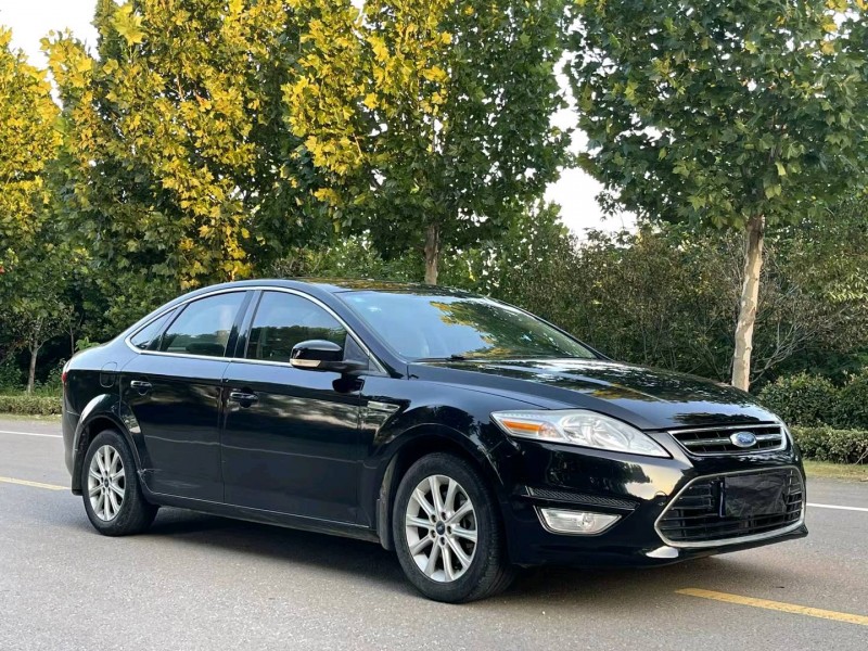 徐州14年福特蒙迪欧-致胜2