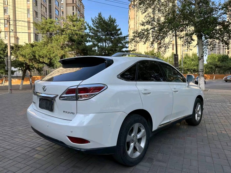 唐山12年雷克薩斯RX8