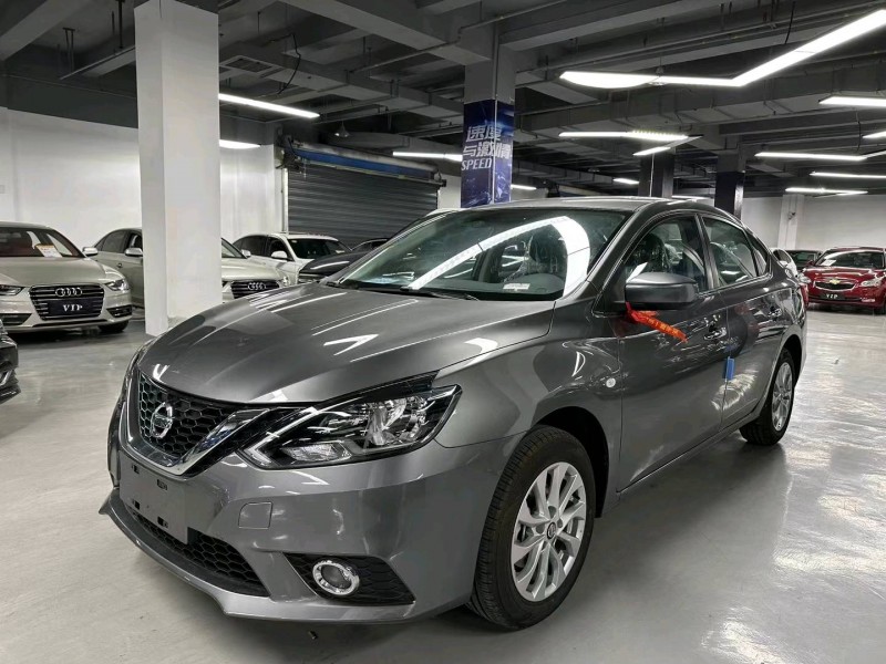 曲靖23年日產軒逸3