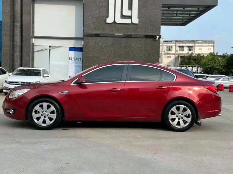 珠海13年别克君威4