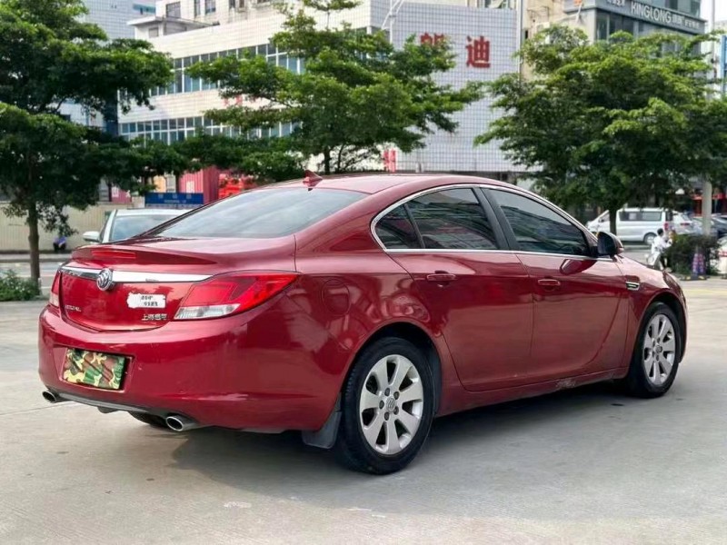 珠海13年别克君威7