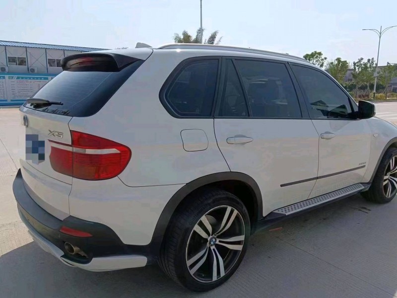 佛山10年宝马X57
