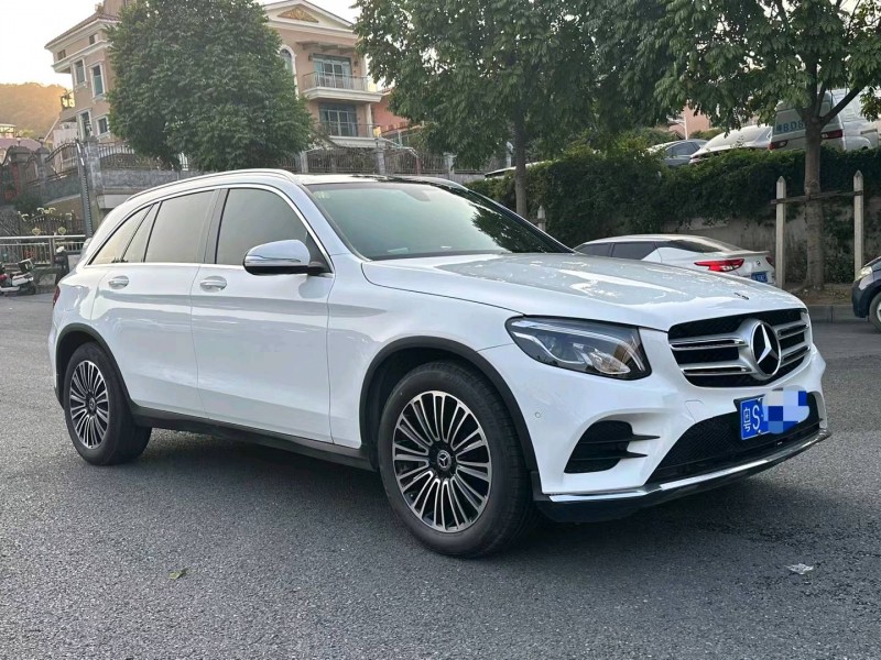 深圳19年奔驰GLC2
