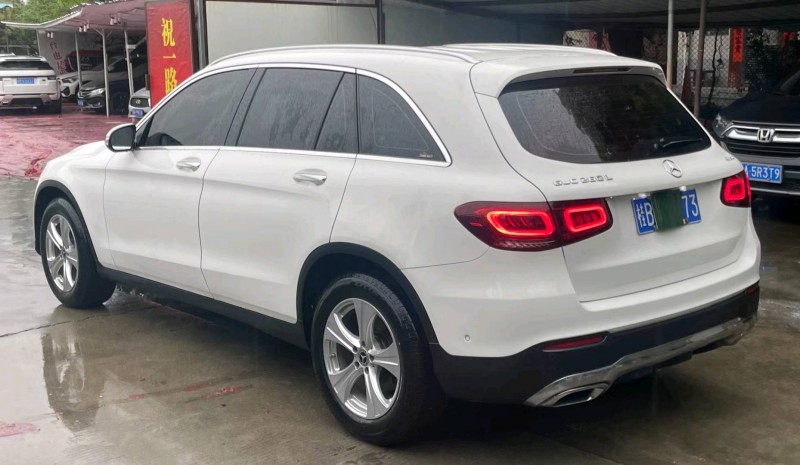 广州19年奔驰GLC8