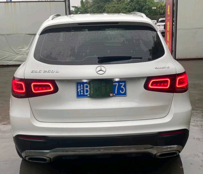 广州19年奔驰GLC9