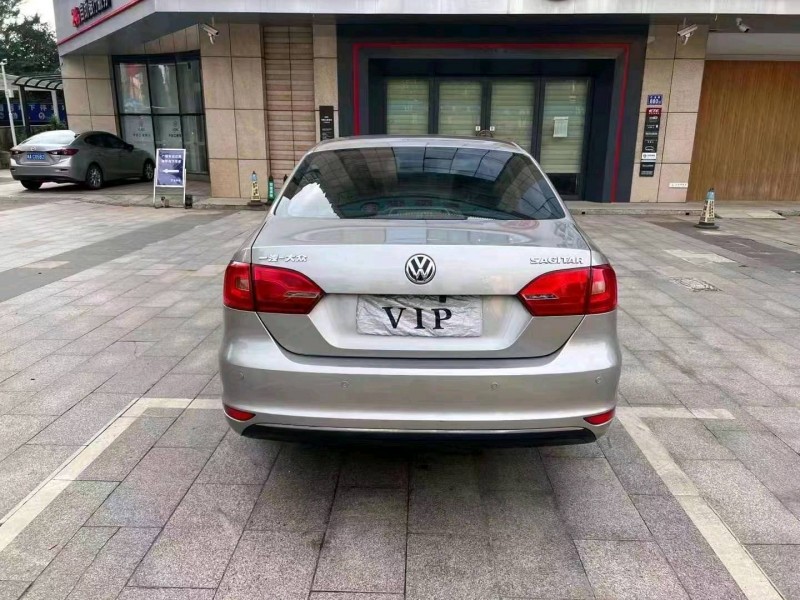 衡阳13年大众速腾5