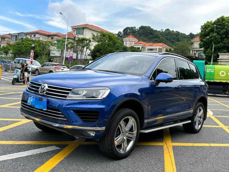 深圳17年大众途锐3