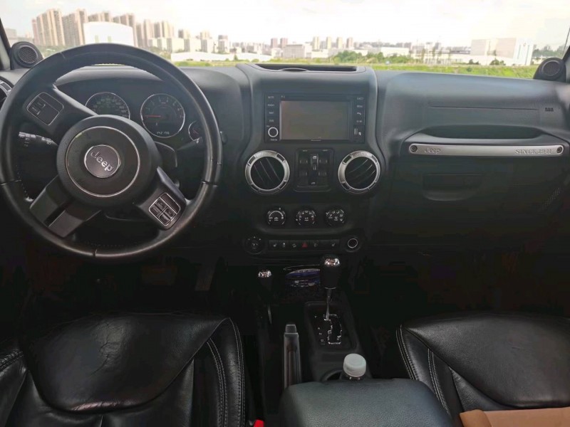 广州15年Jeep牧马人6