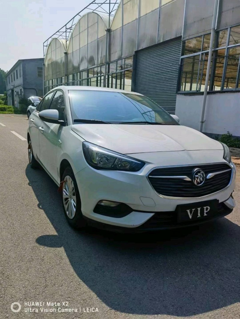 枣庄21年别克凯越3