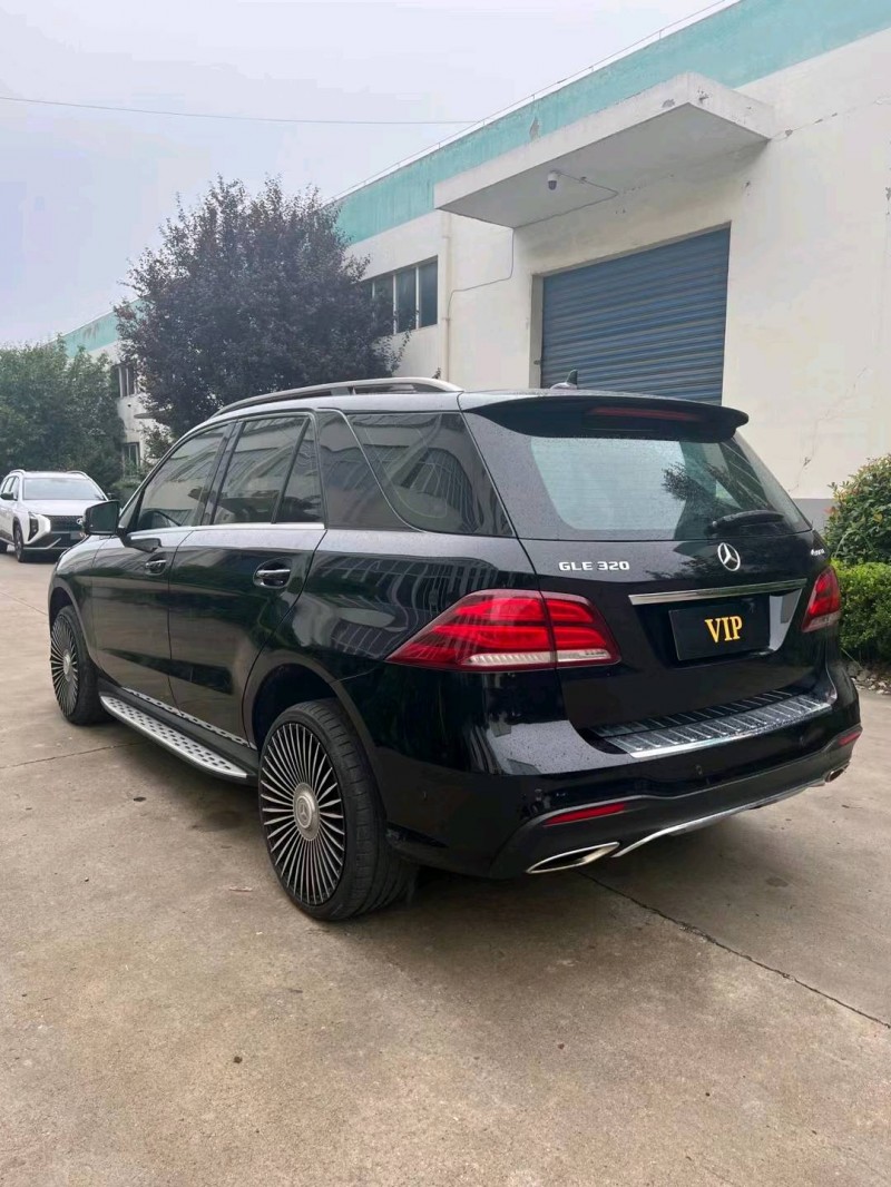 宿迁17年奔驰GLE7