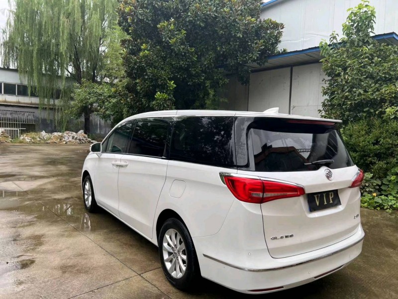 济宁20年别克GL85