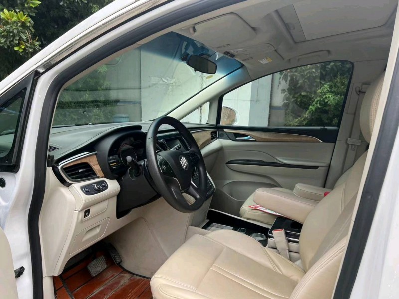 济宁20年别克GL88