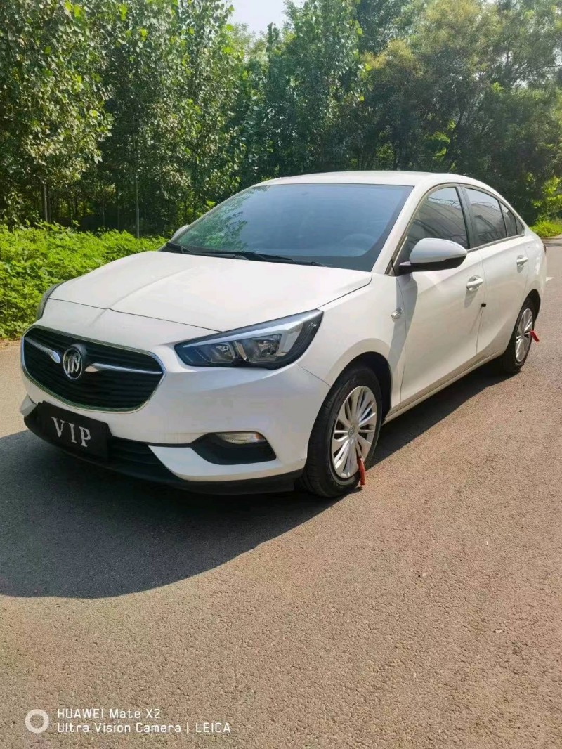 枣庄21年别克凯越2