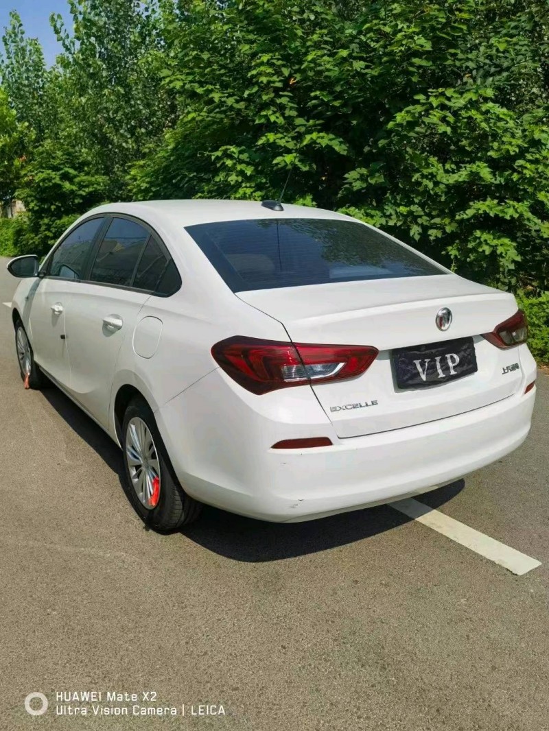 枣庄21年别克凯越6