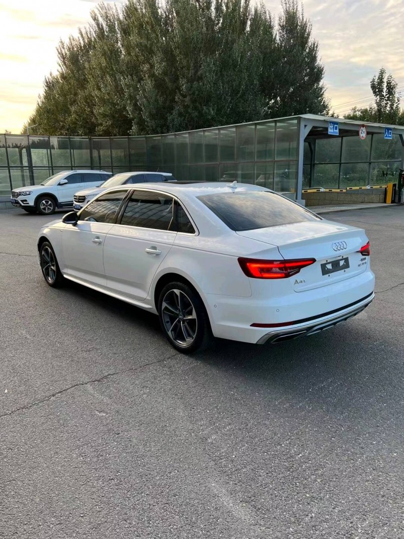 沈阳19年奥迪A4L9
