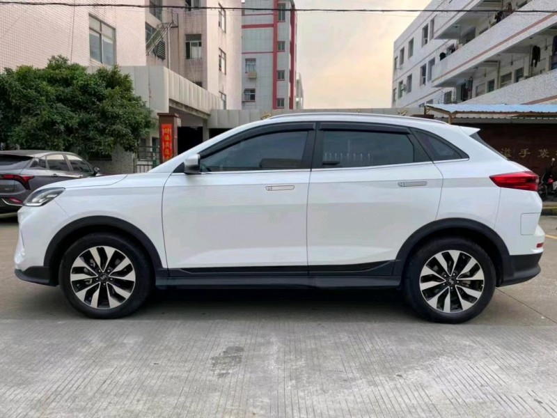 中山21年威马汽车EX-53