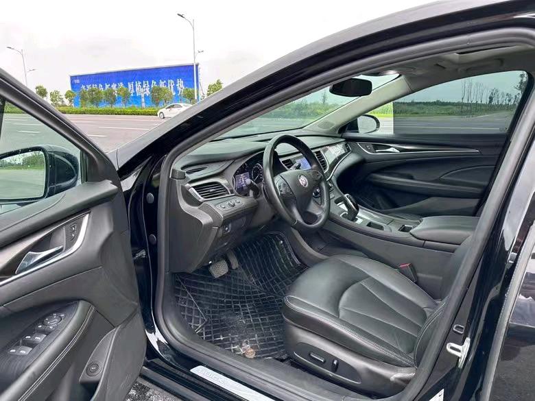 盐城21年别克君越7