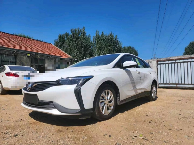 青岛23年别克微蓝2