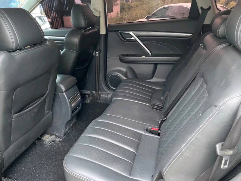 保定19年君马汽车SEK54