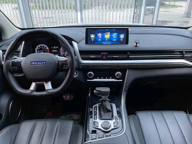 保定19年君马汽车SEK55