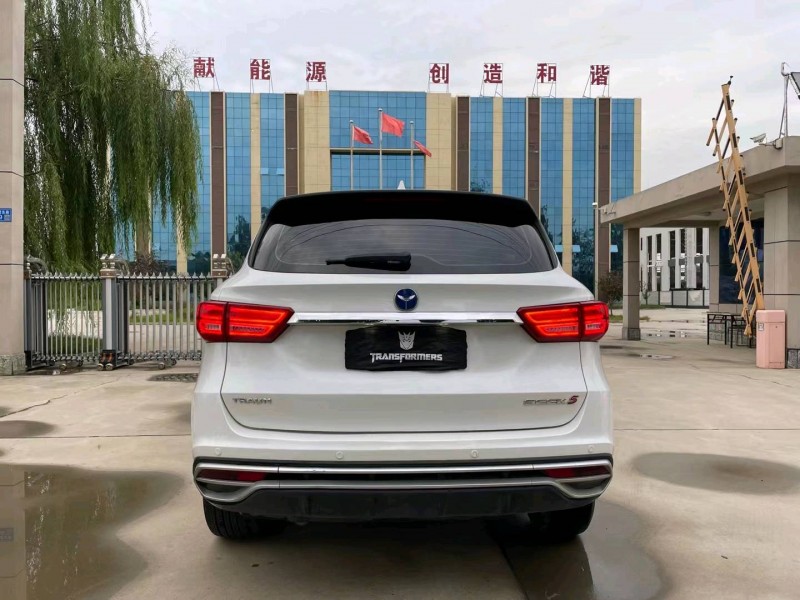 保定19年君马汽车SEK59