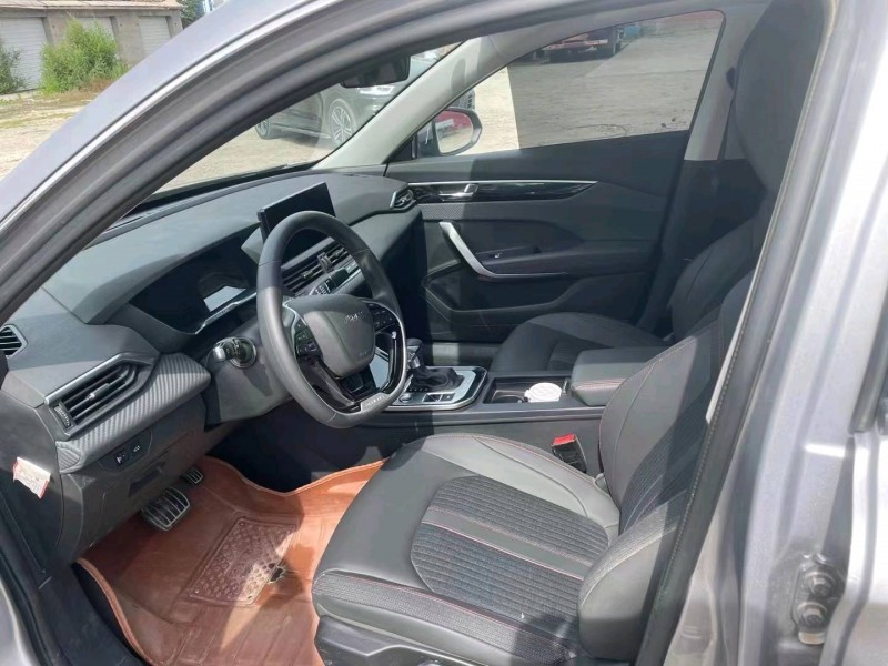 保定21年东风奕炫5