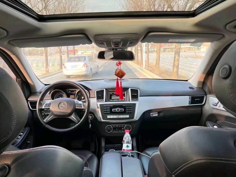 青岛15年奔驰ML6