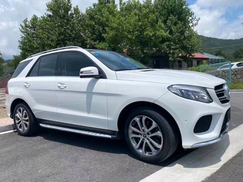 青岛17年奔驰GLE2