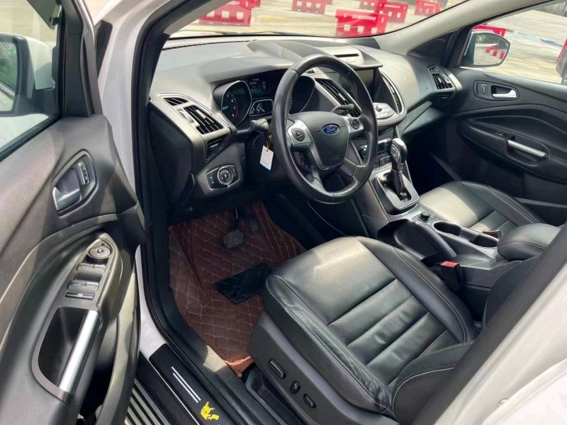 石家庄15年福特翼虎6