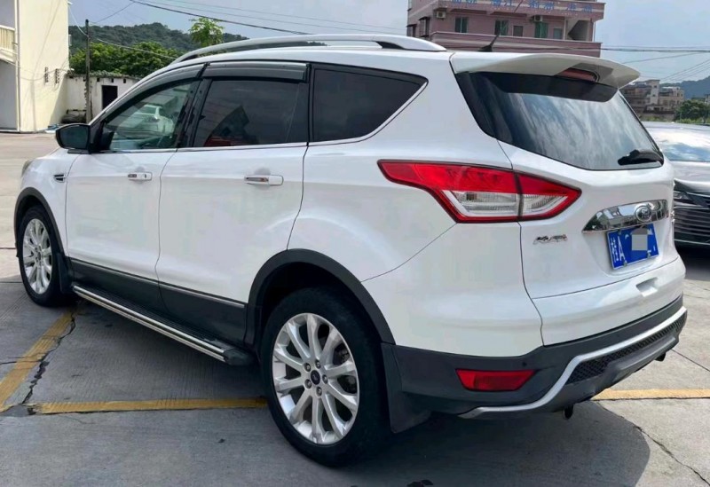 石家庄15年福特翼虎7