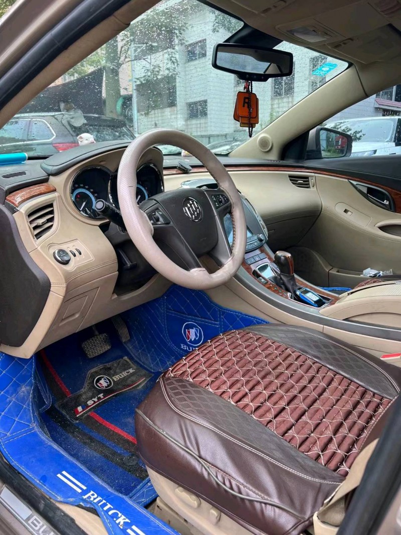 广州12年别克君越6