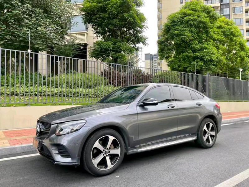 东莞17年奔驰GLC2