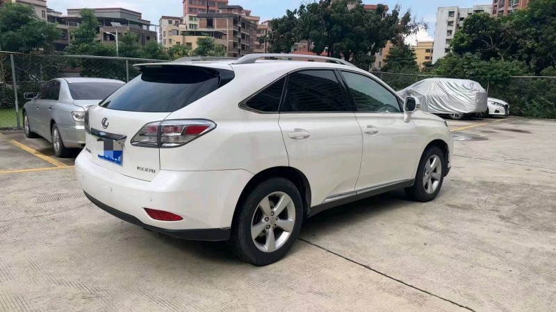 佛山12年雷克萨斯RX8