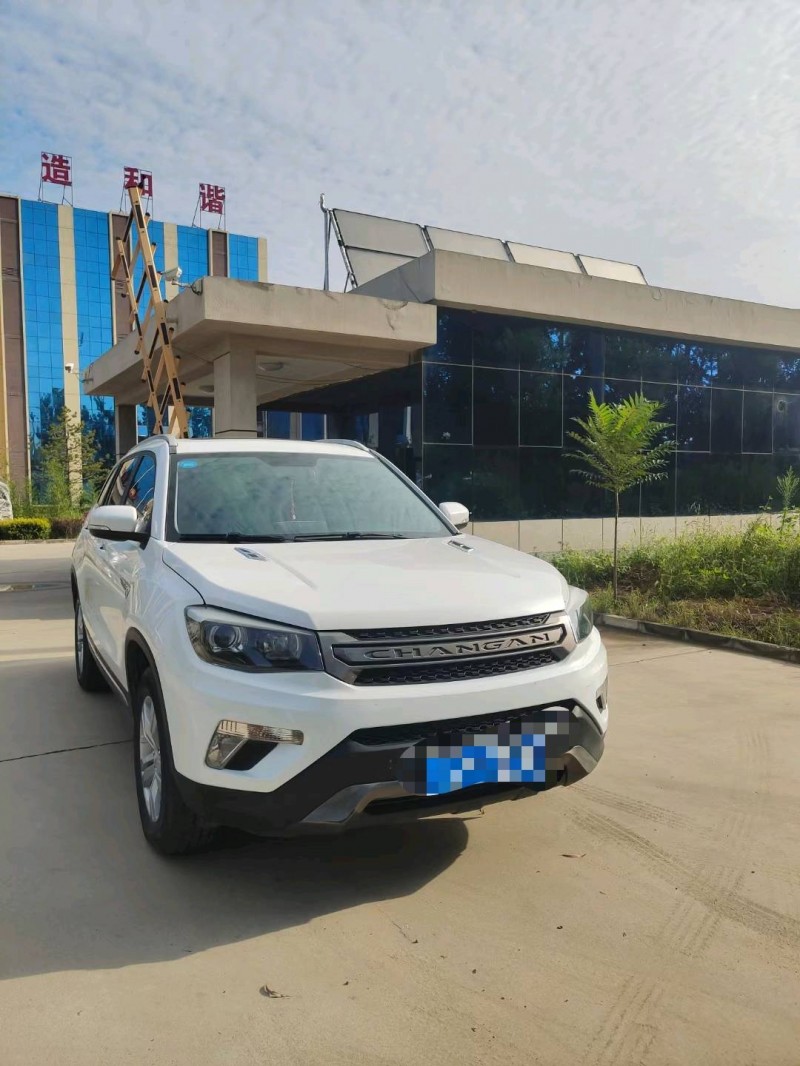 保定19年长安汽车CS752