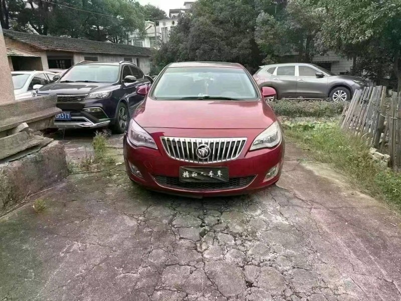 衡阳14年别克英朗1