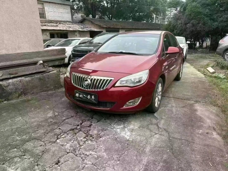 衡阳14年别克英朗2