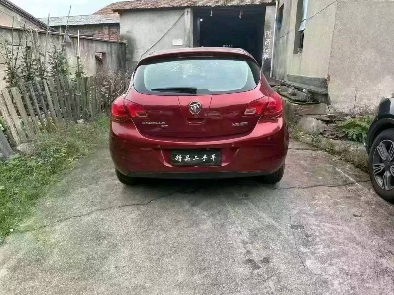 衡阳14年别克英朗9