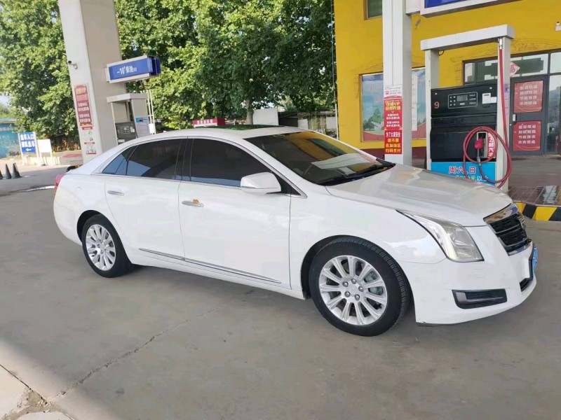 保定17年凯迪拉克XTS3