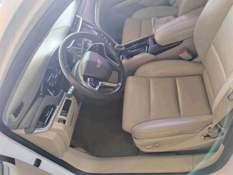 保定17年凯迪拉克XTS6