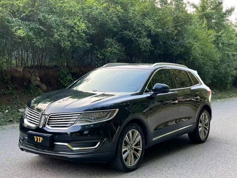青島17年林肯MKX2