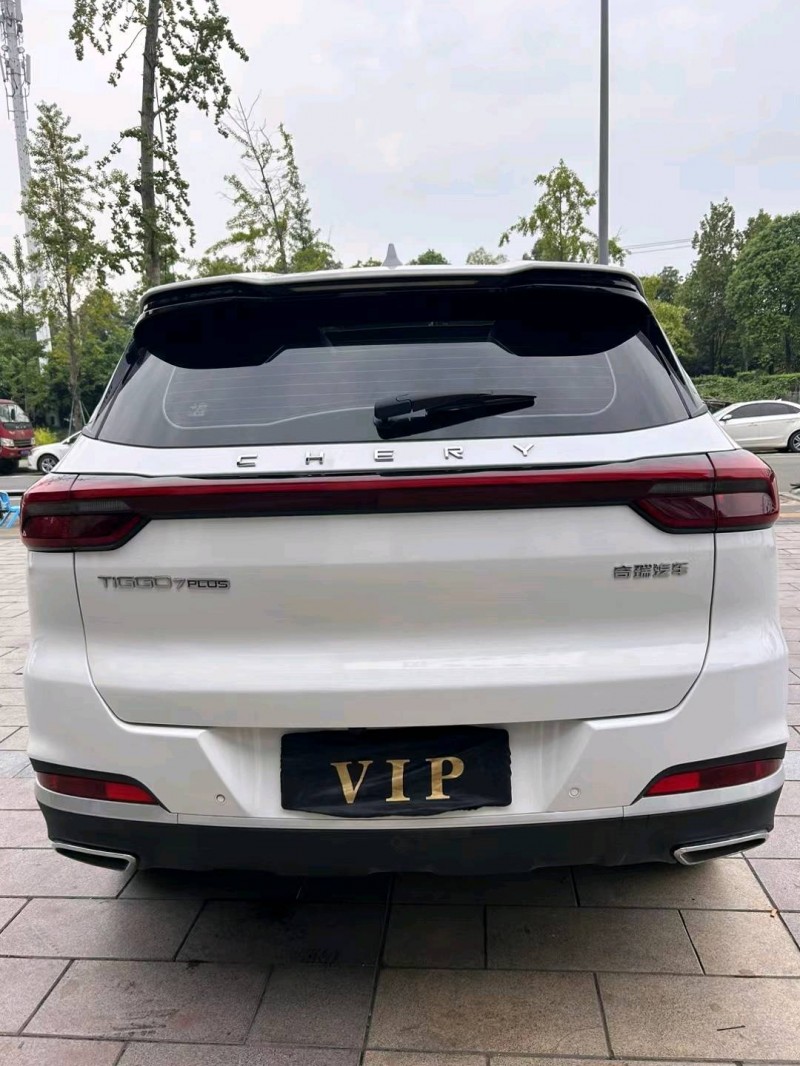 成都21年奇瑞瑞虎78